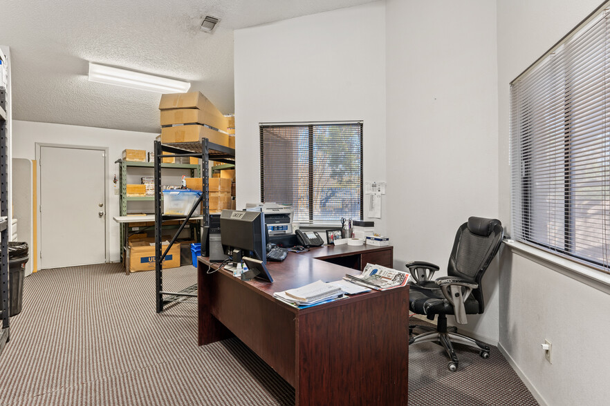 Primary Photo Of 11302 June Dr, Austin Office For Lease