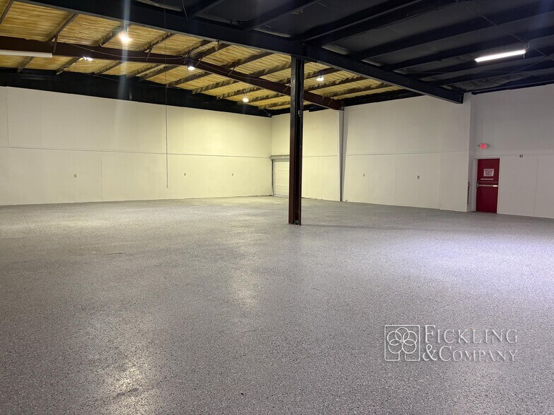 More Photos Of 505 Highway 49 N, Byron General Retail For Lease