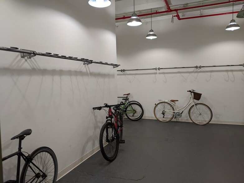 More Photos Of 3511 9th St, Long Island City Office Residential For Lease