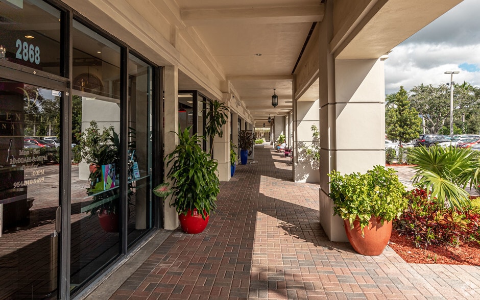 More Photos Of 2860-2898 N University Dr, Coral Springs Unknown For Lease