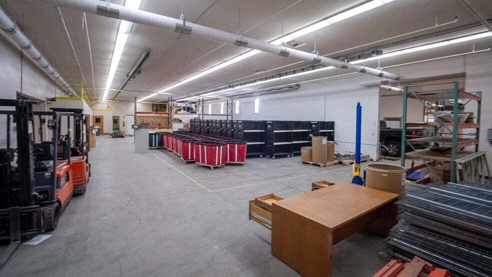 More Photos Of 5140 Moundview Dr, Red Wing Manufacturing For Lease