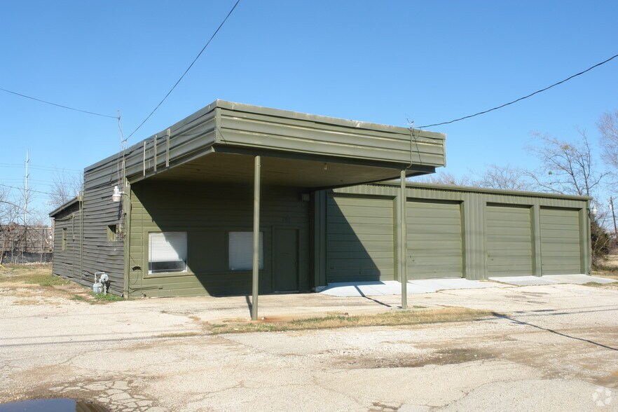 More Photos Of , Grapevine Unknown For Sale