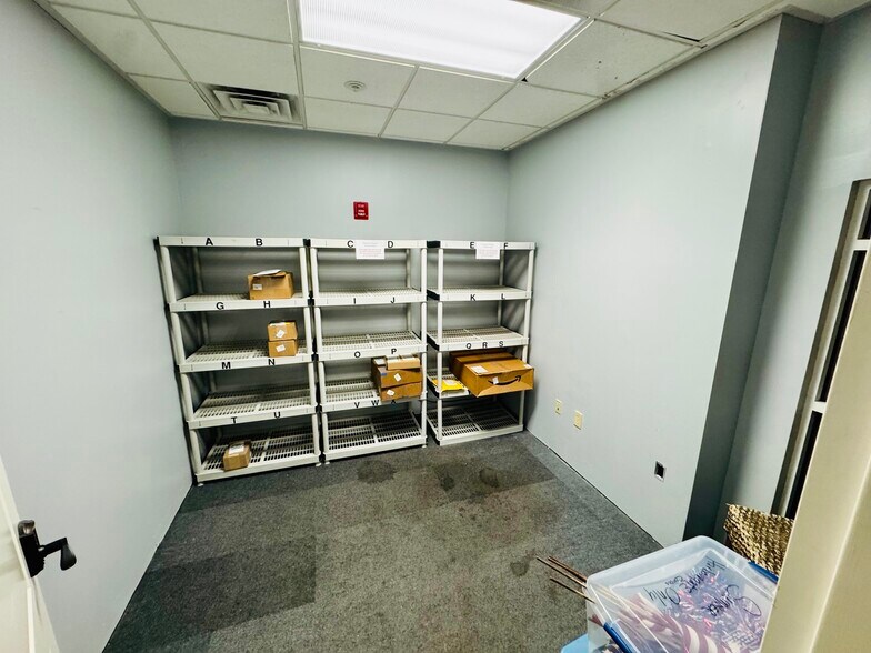 More Photos Of 2100 Sea Mountain Hwy, North Myrtle Beach Hotel For Lease