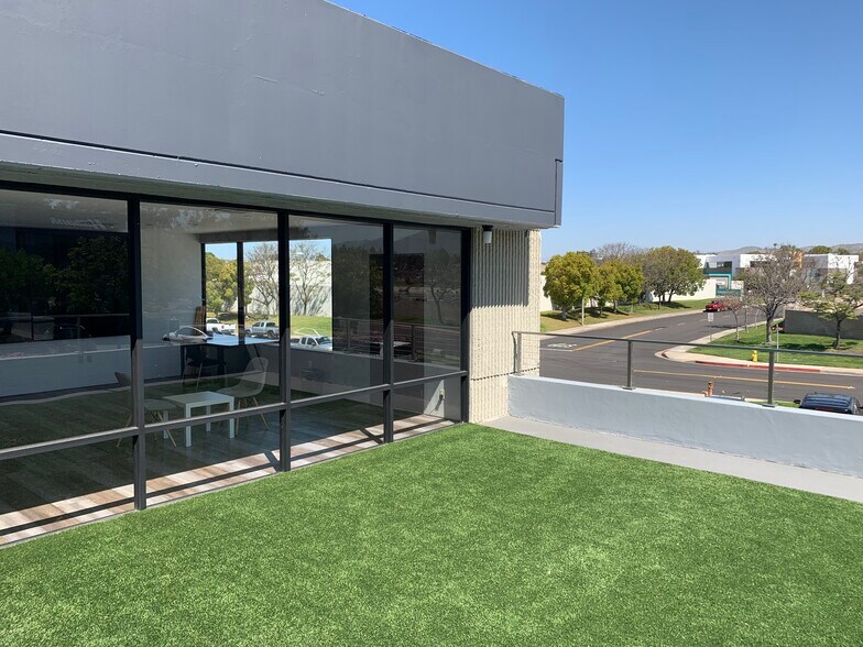 More Photos Of 3 Whatney, Irvine Research And Development For Sale