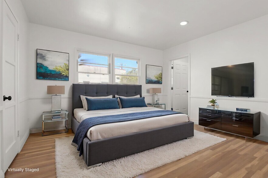 More Photos Of 4409 Victoria Park Dr, Los Angeles Apartments For Sale