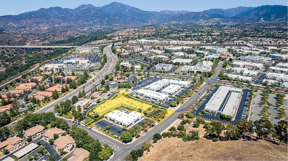 More Photos Of 29851 Aventura, Rancho Santa Margarita Freestanding For Lease