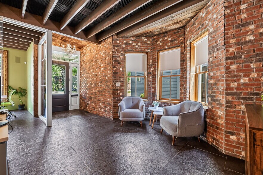 More Photos Of 383 Park Ave, Rochester Office Residential For Sale