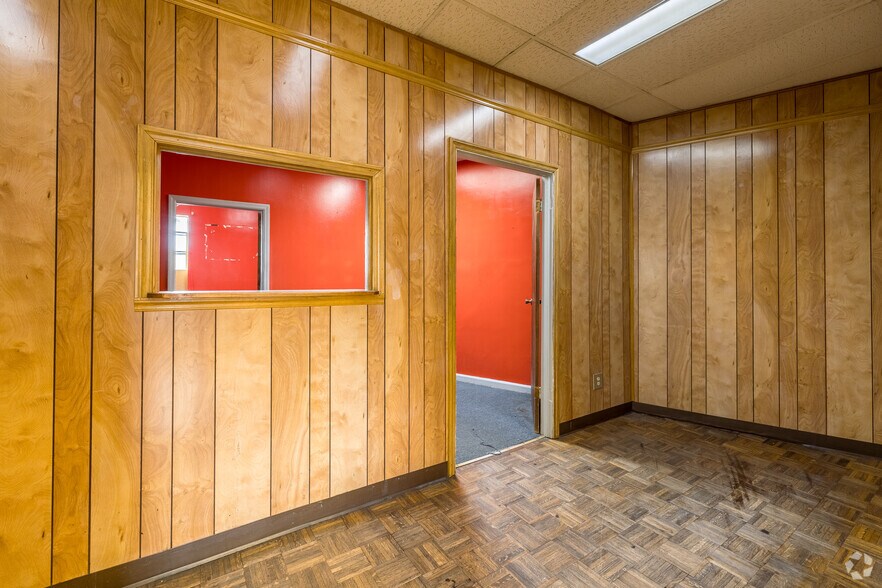 More Photos Of 2192 Campbellton Rd, Atlanta Unknown For Sale