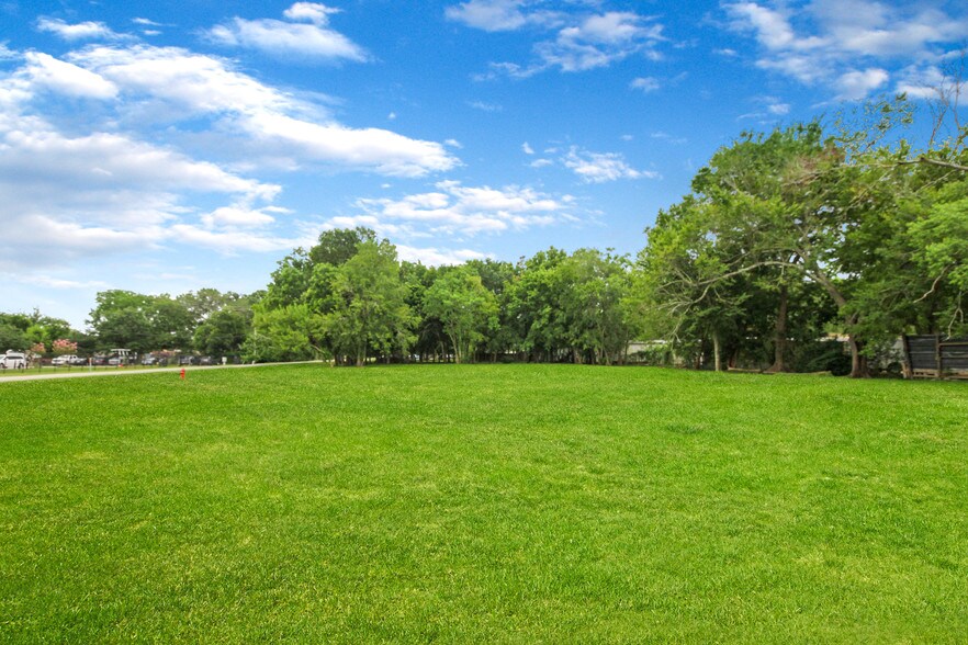 Primary Photo Of 205 Reynolds Ave, League City Land For Sale