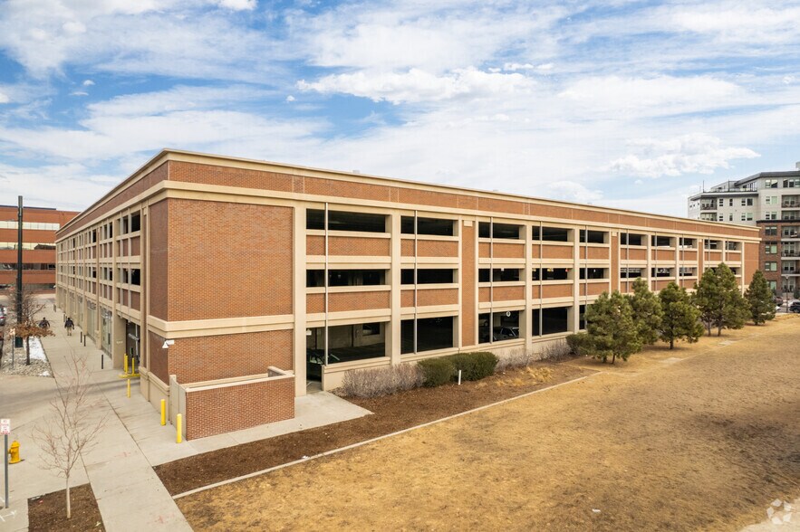 More Photos Of 100 E Tennessee Ave, Denver Parking Garage For Lease