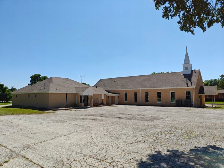 More Photos Of 704 Drexel St, McKinney Religious Facility For Sale