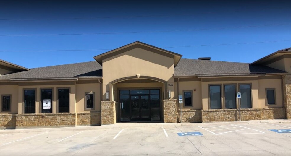 Primary Photo Of 1040 Texan Trl, Grapevine Medical For Lease