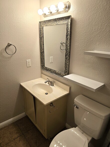 More Photos Of , Las Vegas Multifamily For Sale