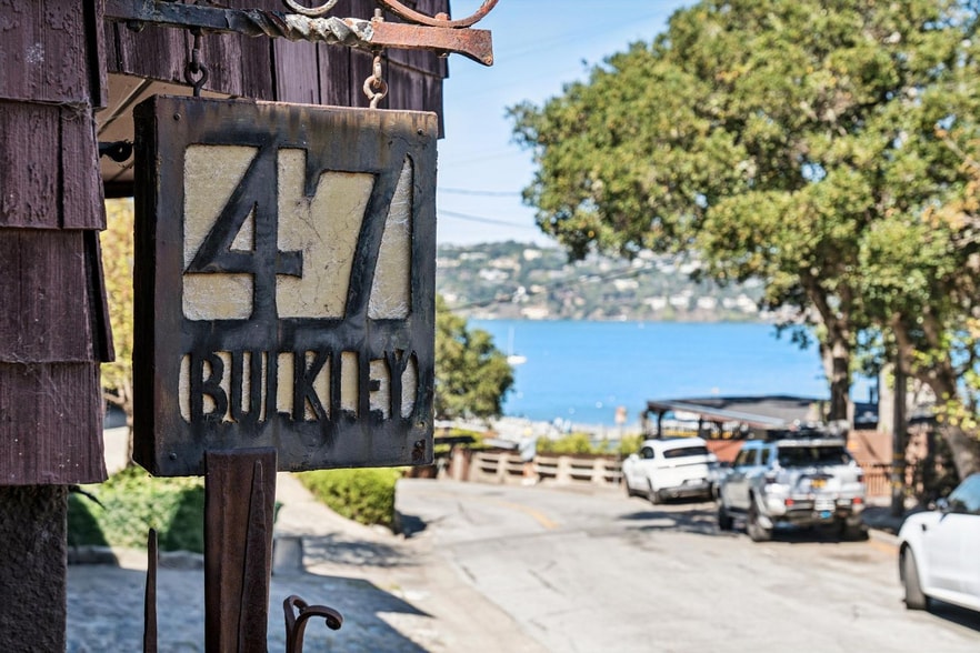 More Photos Of 47 Bulkley Ave, Sausalito Apartments For Sale