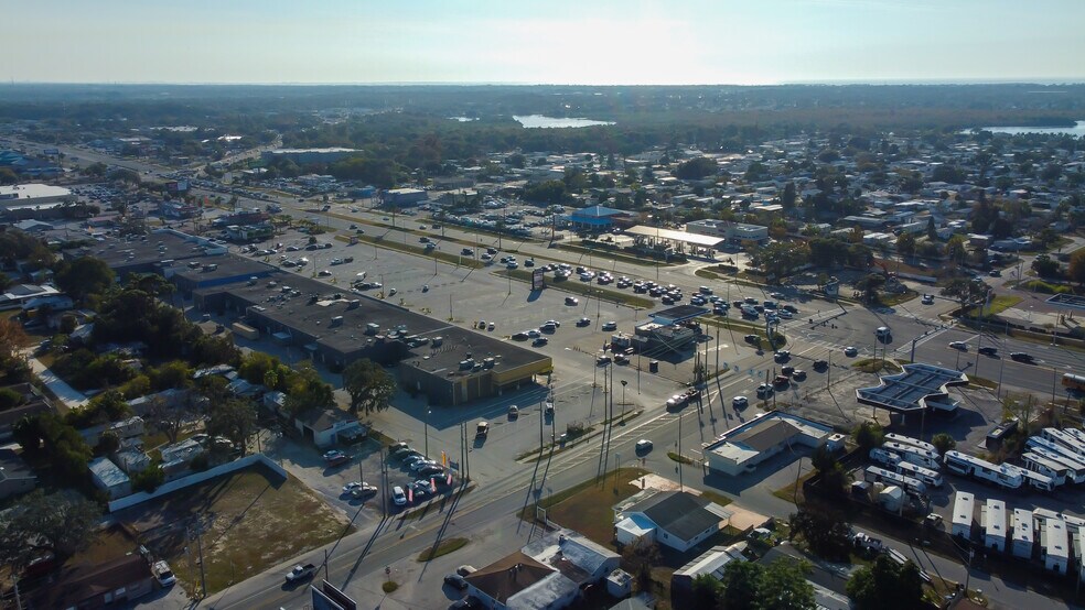 More Photos Of 4539 Mile Stretch Dr, Holiday Office For Sale