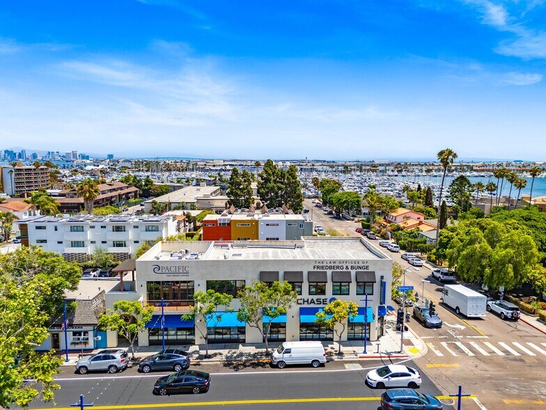 More Photos Of 1005 Rosecrans St, San Diego Storefront Retail Office For Sale