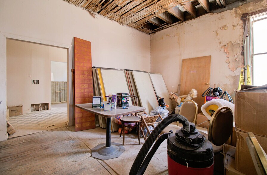 More Photos Of 155 S Miami Ave, Miami Storefront Retail Residential For Sale