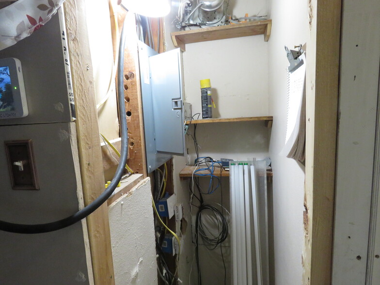 More Photos Of 23382 Crest Forest Dr, Crestline Freestanding For Sale