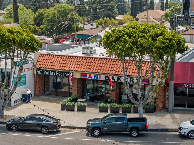 Primary Photo Of 17826 Chatsworth St, Granada Hills Storefront For Sale