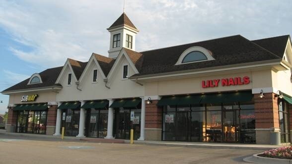 More Photos Of 1738-1756 Lake St, Hanover Park Freestanding For Lease