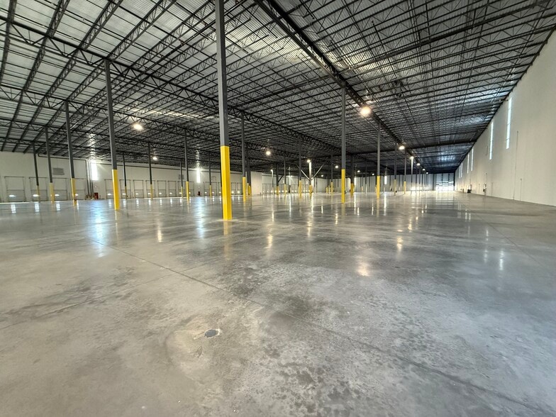 More Photos Of 201 Tabor Rd, Morris Plains Unknown For Lease