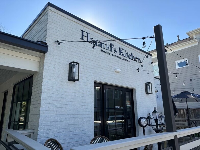 More Photos Of 2601 Baylor St, Houston Restaurant For Sale