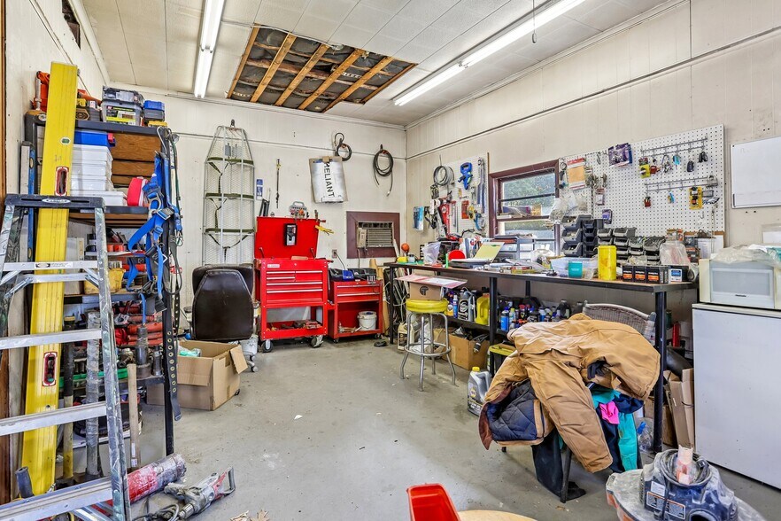 More Photos Of 841 Camden ave, Blackwood Warehouse For Sale