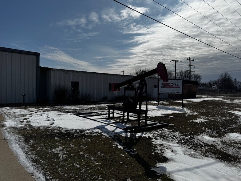 More Photos Of 7801 N Harrison Ave, Shawnee Warehouse For Sale