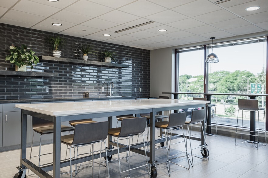 More Photos Of 1200 N Mayfair Rd, Wauwatosa Office For Lease
