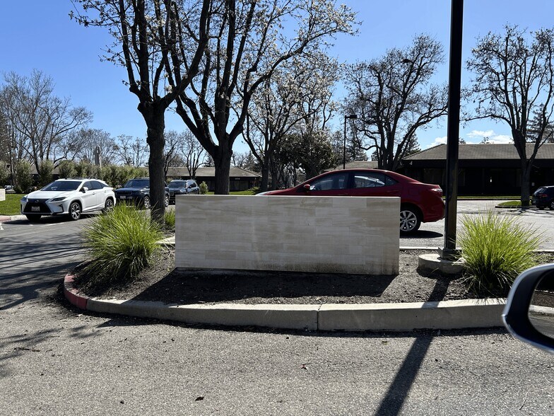 More Photos Of 12930 Saratoga Ave, Saratoga Unknown For Lease