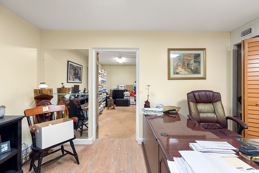 More Photos Of 2901 Overseas Hwy, Marathon Office Residential For Sale
