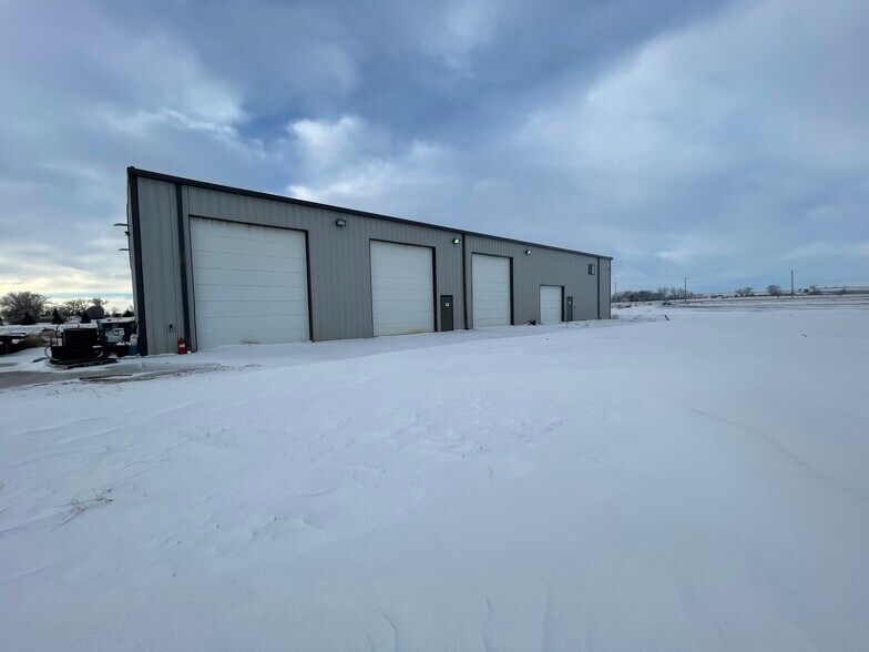 More Photos Of 3532 Hwy 58, Fairview Warehouse For Sale