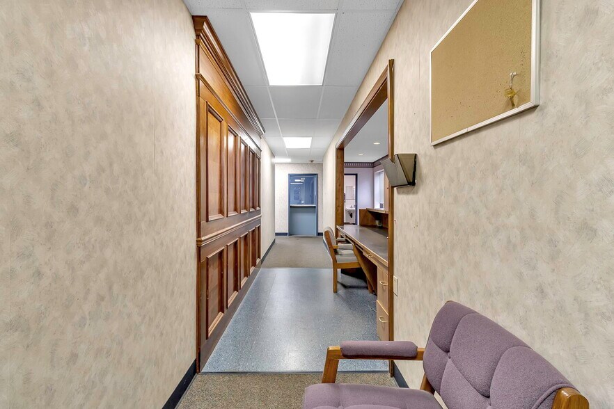 More Photos Of 6645 Main St, Buffalo Office For Sale