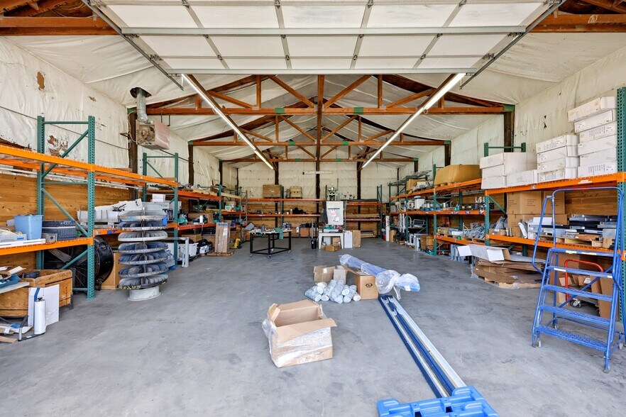 More Photos Of 9085 Arney Ln NE, Woodburn Industrial For Sale
