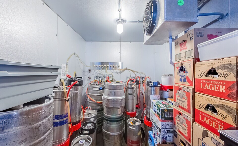 More Photos Of 184 Jamison City Rd, Benton Restaurant For Sale