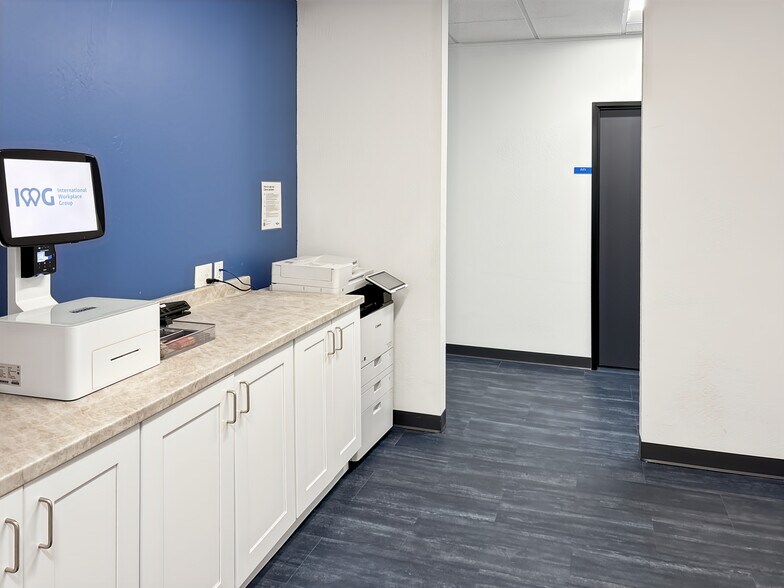 More Photos Of 11344 Coloma Rd, Gold River Coworking Space