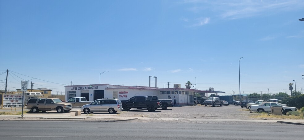 More Photos Of 10105 Dyer St, El Paso Auto Repair For Sale