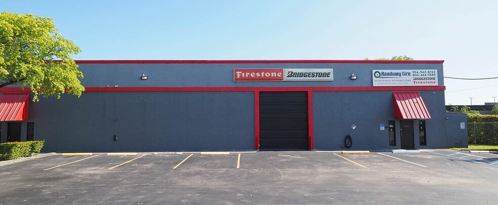 More Photos Of 1301 SW 2nd St, Pompano Beach Warehouse For Lease