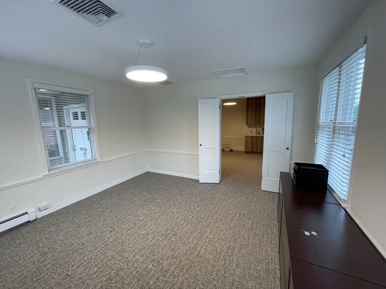 More Photos Of 25 N Fullerton Ave, Montclair Office Residential For Lease