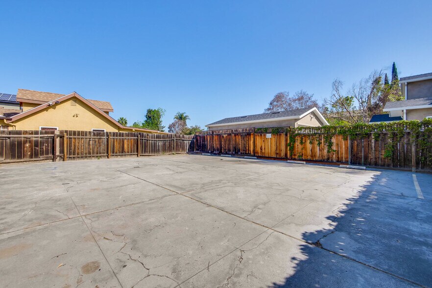 More Photos Of 1044 Lincoln Ave, San Jose Medical For Sale