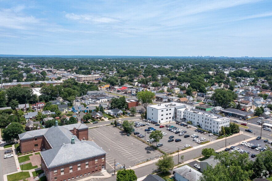 More Photos Of 15-01 Route 4 W, Fair Lawn Medical For Sale