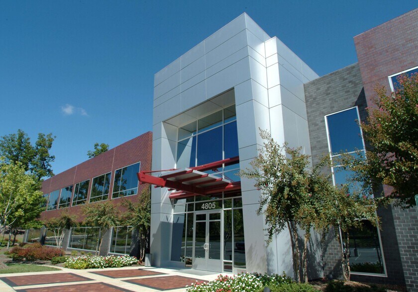 Primary Photo Of 4805 Lake Brook Dr, Glen Allen Office For Lease