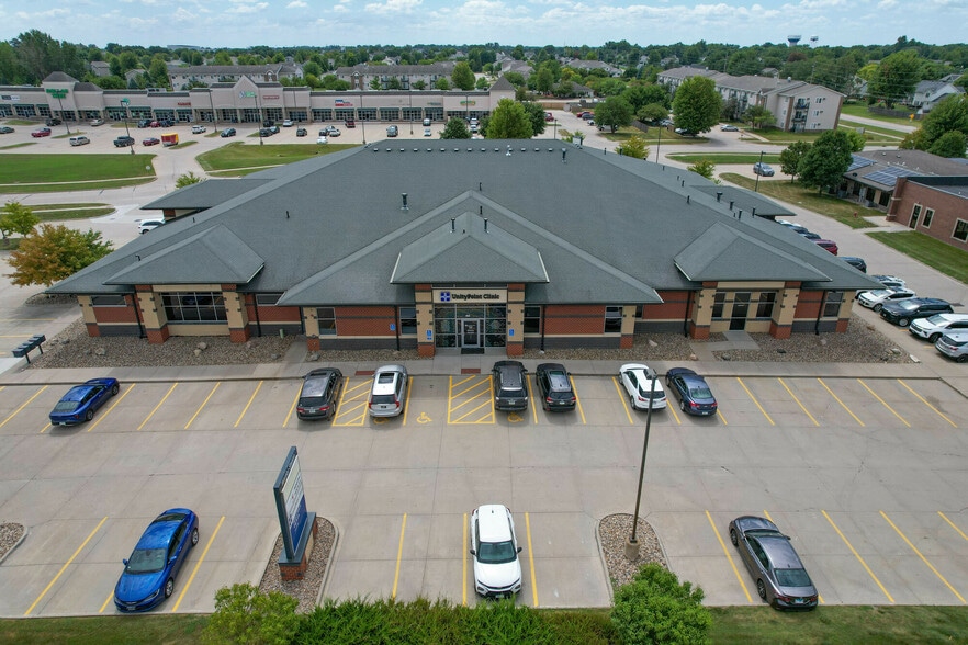 More Photos Of 40-64 E Hickman Rd, Waukee Medical For Sale