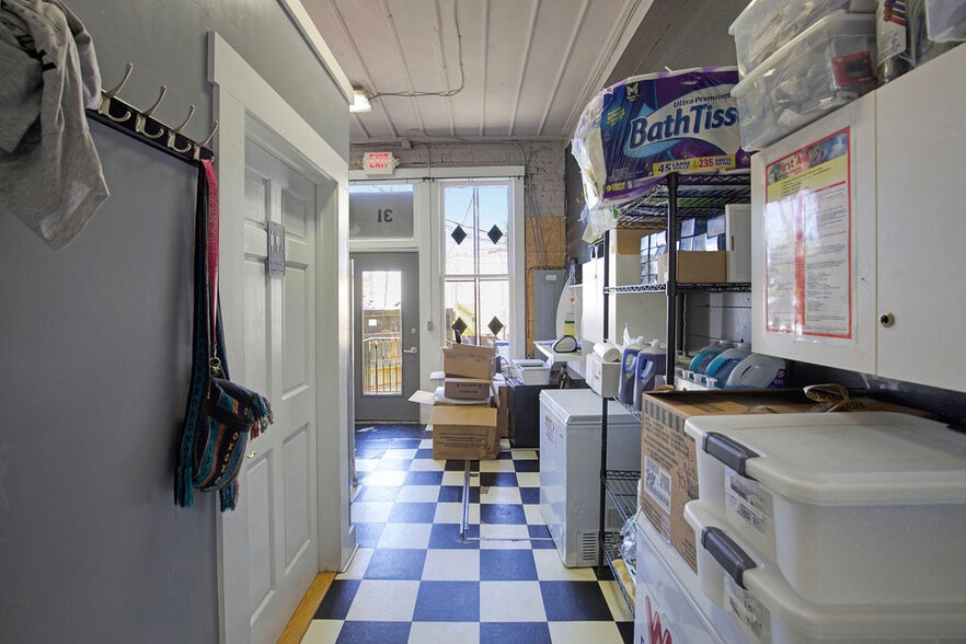 More Photos Of , Delaware General Retail For Sale