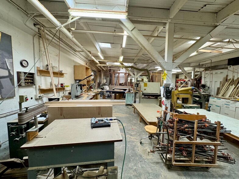 More Photos Of 819 5th Ave, Redwood City Service For Lease