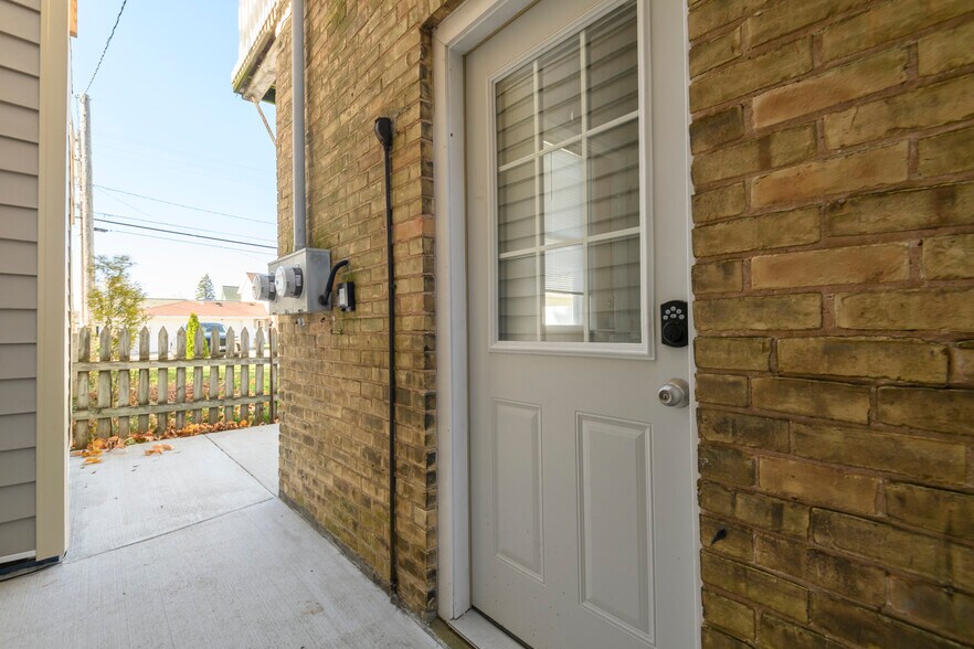 More Photos Of 109 S Lake St, Hustisford Storefront Retail Residential For Sale