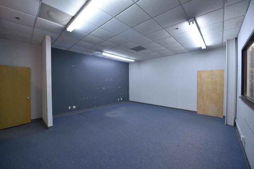 More Photos Of 1209 Tech Blvd, Tampa Loft Creative Space For Lease