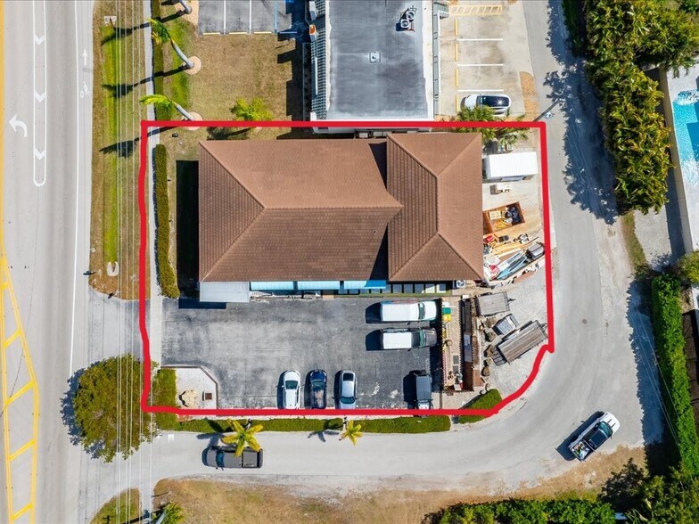 More Photos Of 1711 San Marco Rd, Marco Island Freestanding For Sale