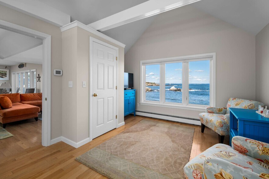 More Photos Of 3 Harbor Lane, Ogunquit Apartments For Sale