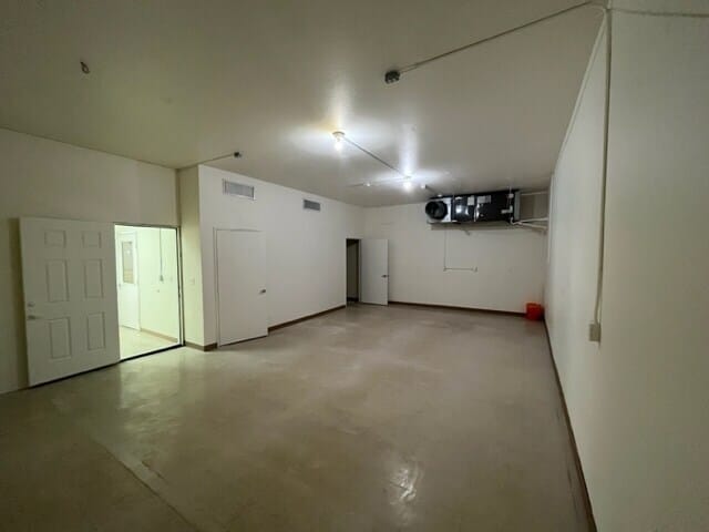 More Photos Of 1014 Kyle Ct, Ridgecrest Warehouse For Sale